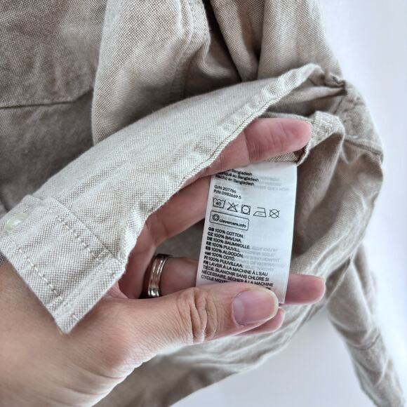 H&M Boys Size 6 Medium Tan Beige Button Down Collared Shirt - Picture 3 of 9